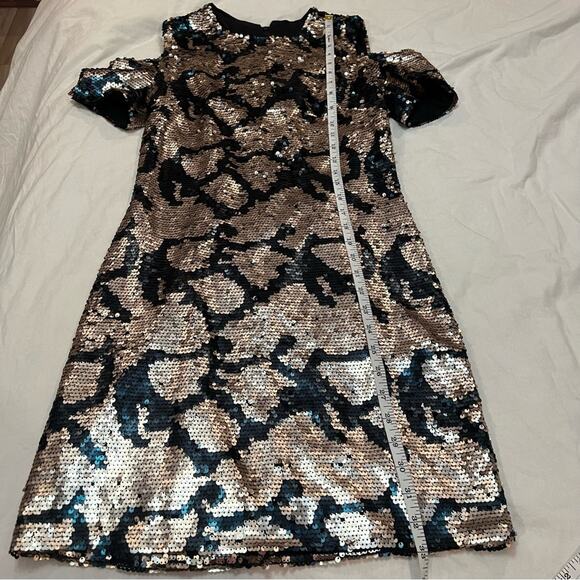Topshop Cold Shoulder Sequins Mini Dress sz 4 Green and Gold - Picture 10 of 12